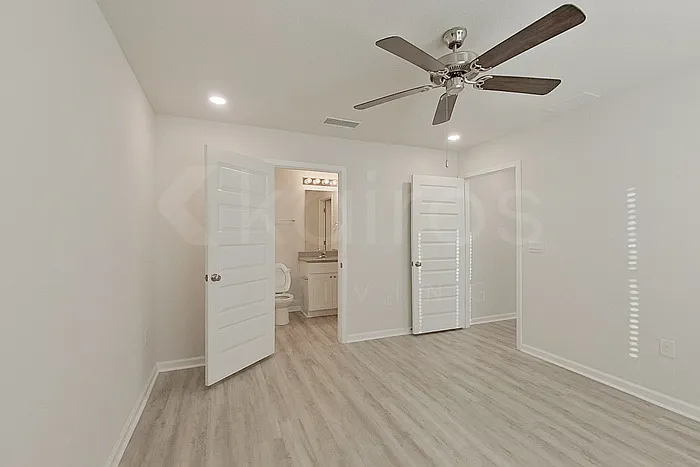 261 Monarch Ln — Photo 18