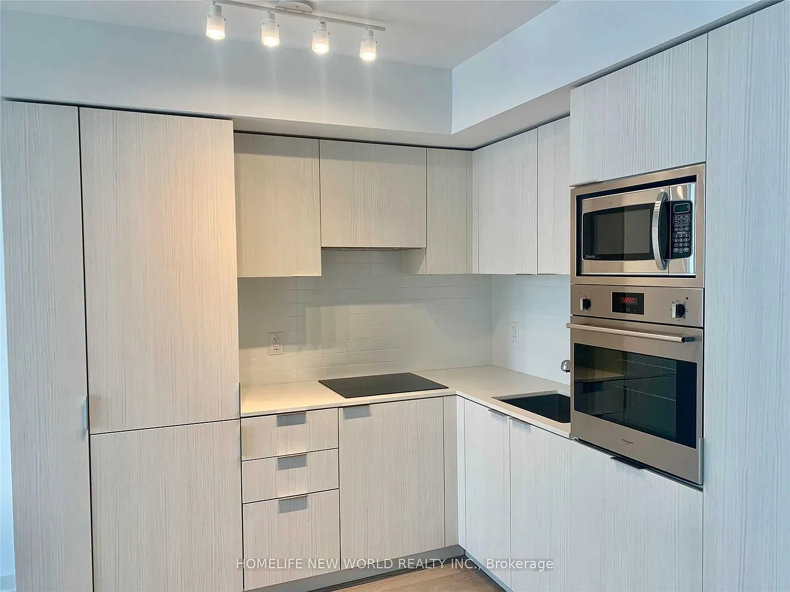 2 bed, $2,750 — Photo 3