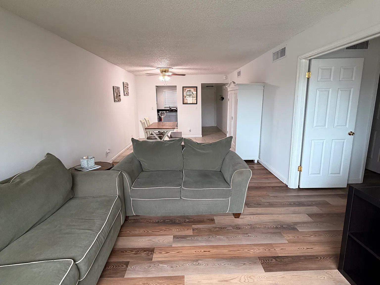 1000 Manatee Rd — Photo 2