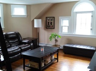 55 Grove St APT 3, Pawtucket, RI 02860