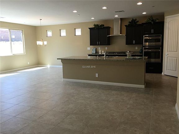 4th image of 257 Harwood Heights Ct