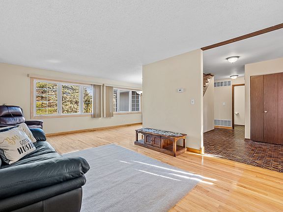 4th image of 13810 Rockbluff Way