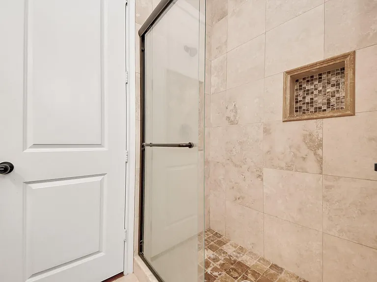 11045 Upland Forest Dr — Photo 11
