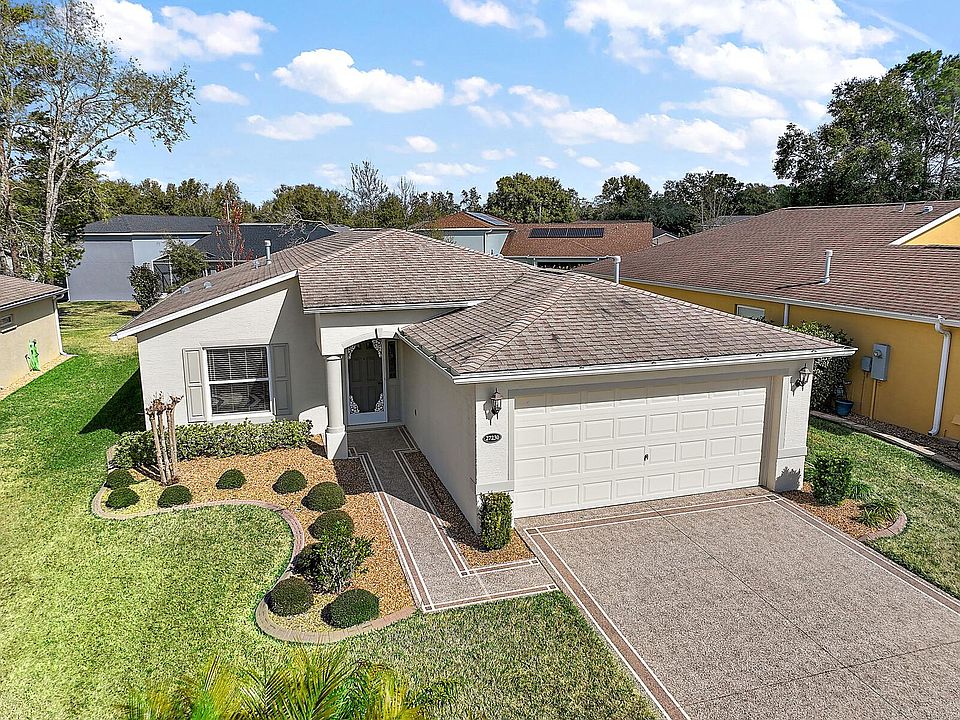 1st image of 27230 Roanoke Dr