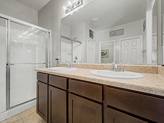 5th image of 10188 W Puget Ave