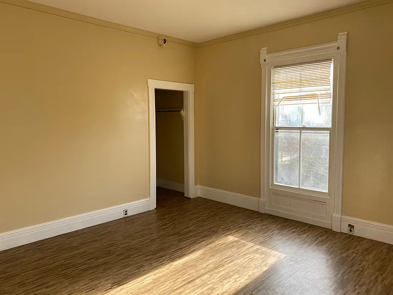 328 Wilder St #5 — Photo 2