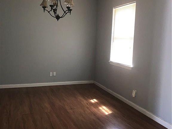 4th image of 4820 Alandale Dr