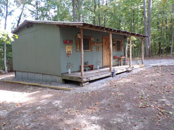 123 Dunway Dr, Crossville, TN 38572
