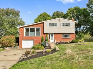 112 Tanglewood Dr, Valencia, PA 16059