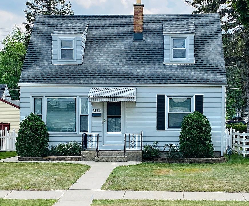 Cozy 3 bedroom plus cape cod