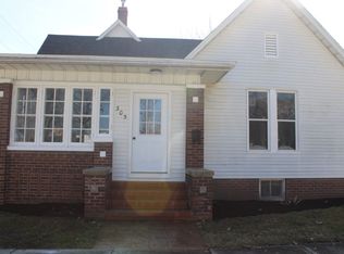 305 E Wilson St, Streator, IL