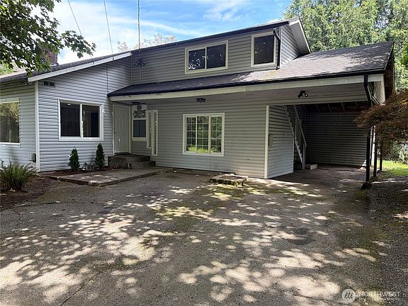 2nd image of 22512 SE 218th Street