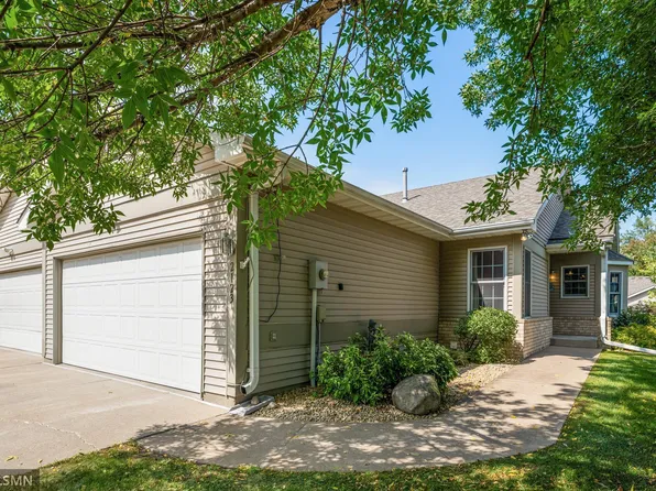 2123 Southwind Rd, Maplewood, MN 55109