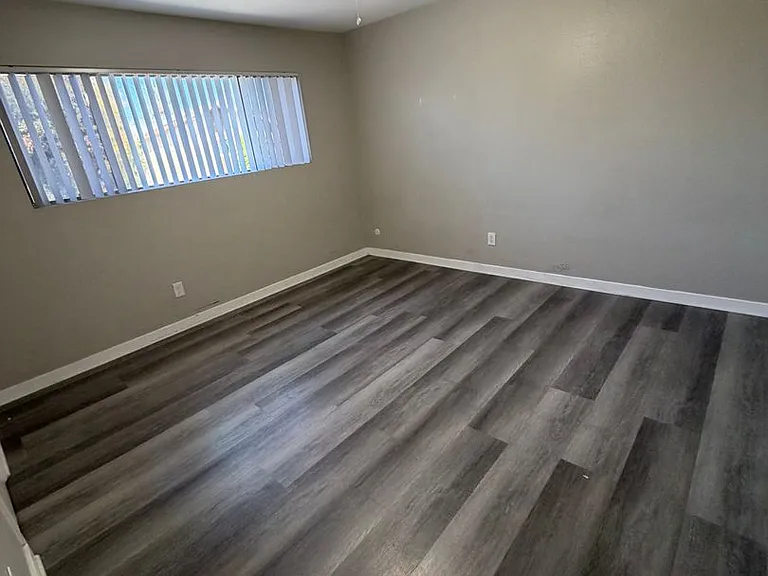 3101 Quartz Ln — Photo 5