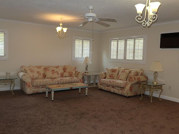 4th image of 2307 Belair St