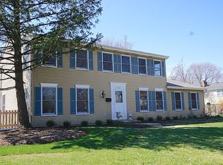 1256 Jane Ave, Naperville, IL 60540