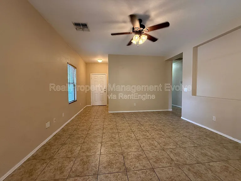9559 W Monte Vista Rd — Photo 5