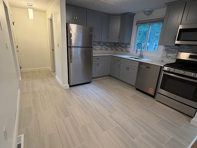 34-36 Christopher Rd — Photo 6