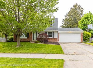 1010 Blanchette Dr, East Lansing, MI 48823