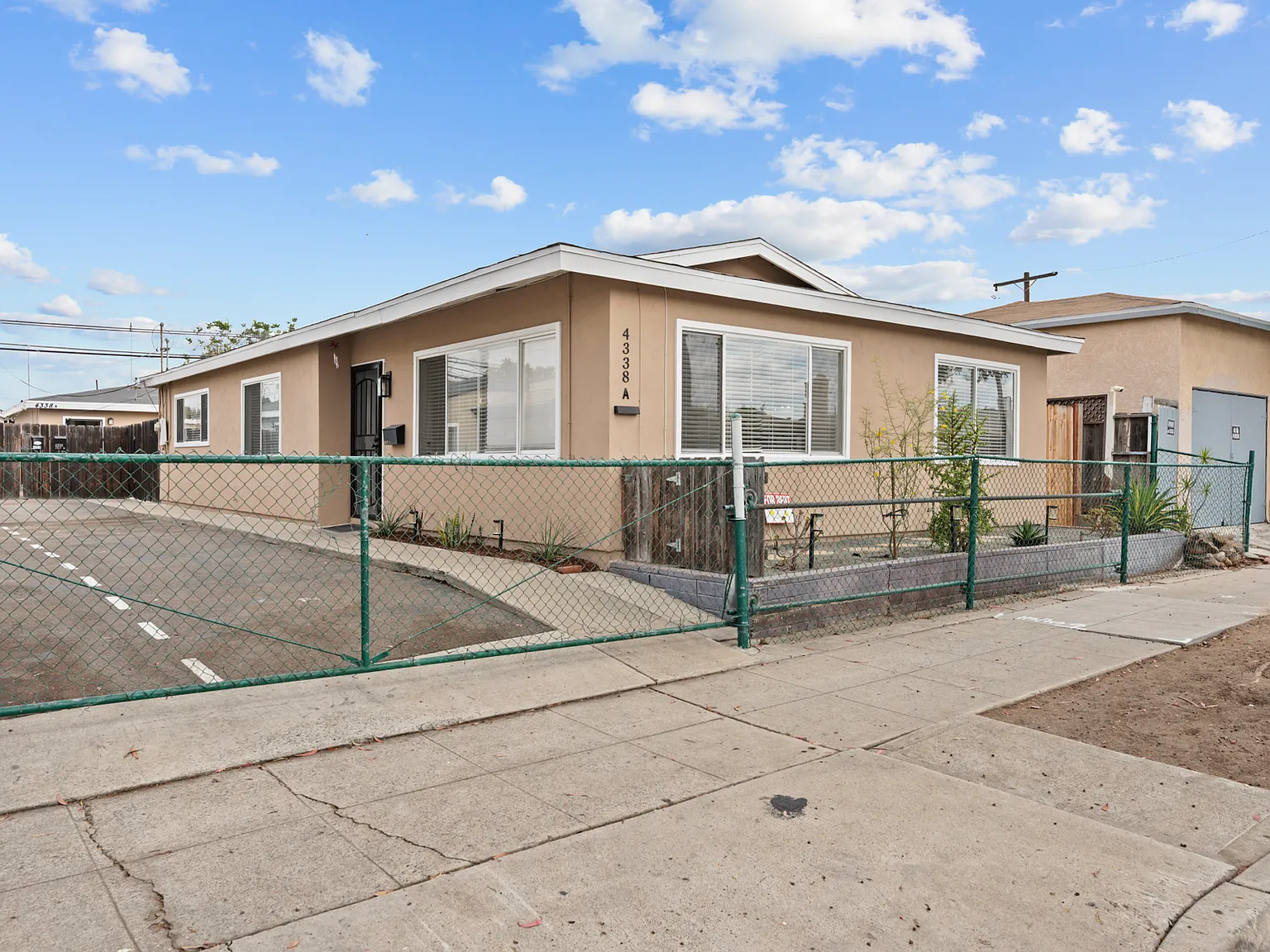 3 bed, 1650 sqft, $3,750 — Photo 4