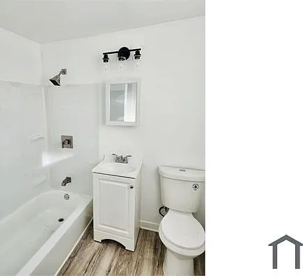 12400 Greenwood Ave #103 — Photo 8