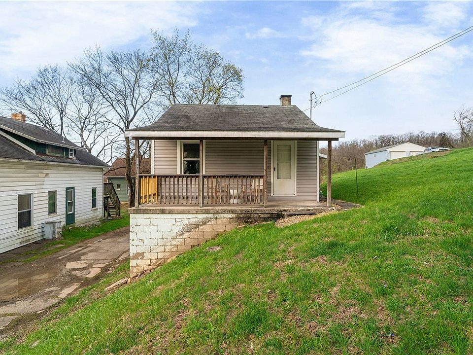 1st image of 1109 McComb Ln