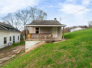 1109 McComb Ln, Pittsburgh, PA