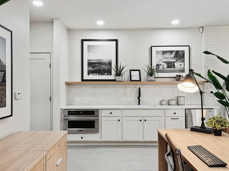 Landmark at Prescott Woods Apartment Homes — Photo 22
