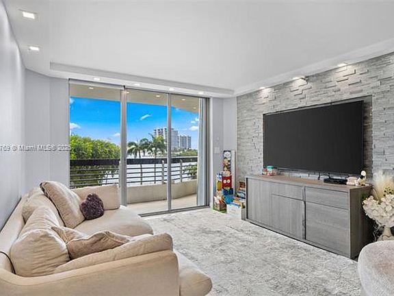 5th image of 3530 Mystic Pointe Dr APT 411