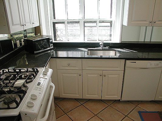 5th image of 2109 Broadway APT 11104