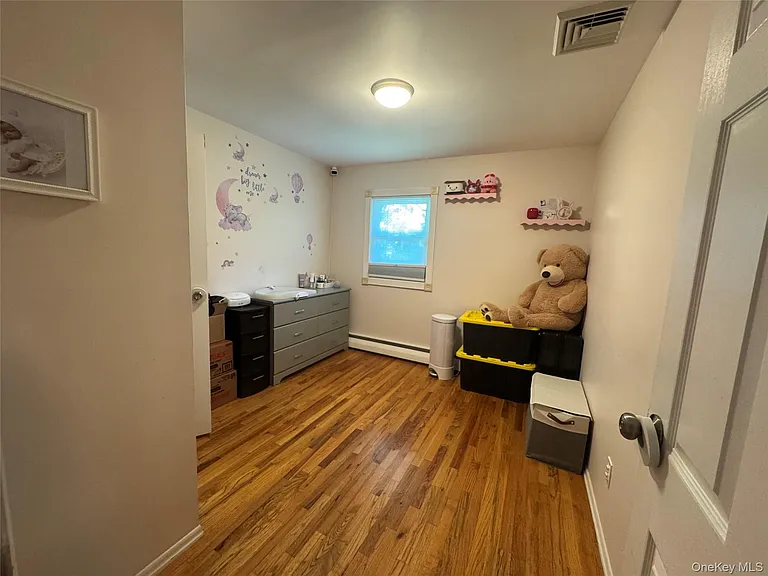 6 Raphael St — Photo 18