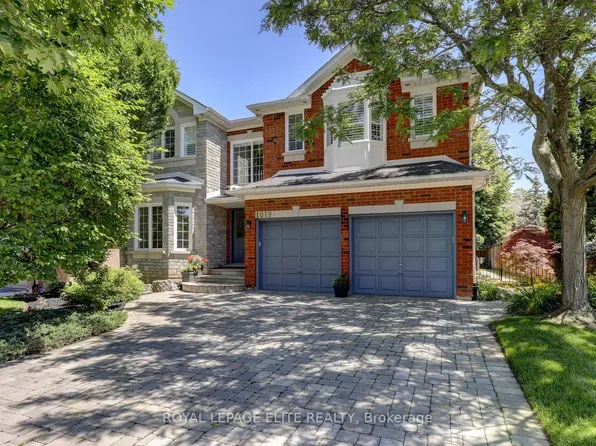 1019 Skyvalley Cres, Oakville, ON L6M 3L2
