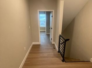 2180 Forest Ave, Saint Louis, MO 63139