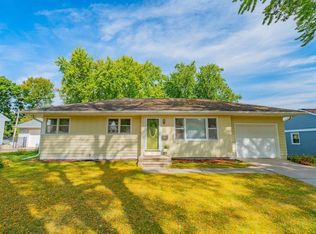 1410 Iowa Dr, Madison, WI 53704