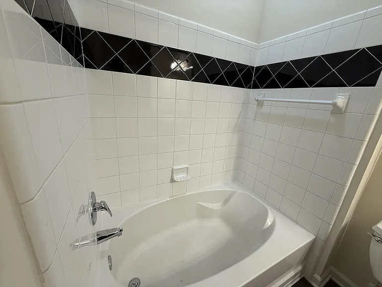 Wesley Kensington Apartments at Stonecrest — Photo 480