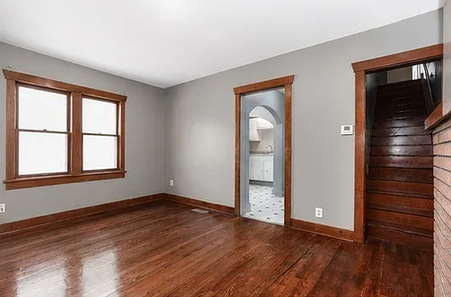 Living room , Kitchen Entrance and Upstairs