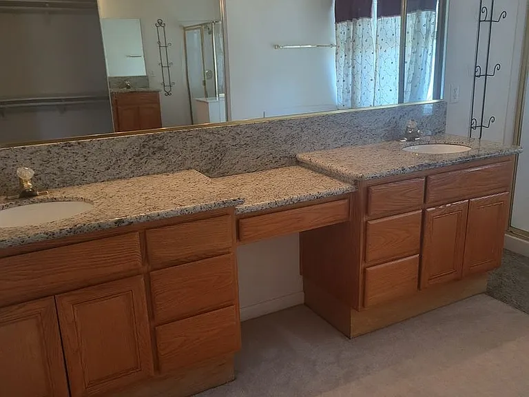 5049 Pine Lake Ct — Photo 11
