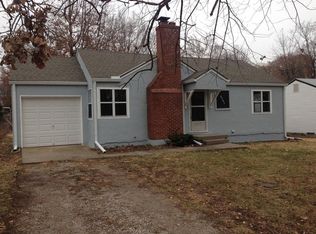 4901 NE Davidson Rd, Kansas City, MO 64118