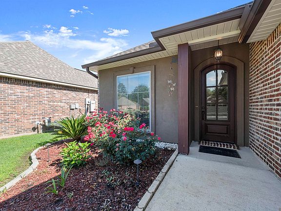 2nd image of 9483 Wyndham Way
