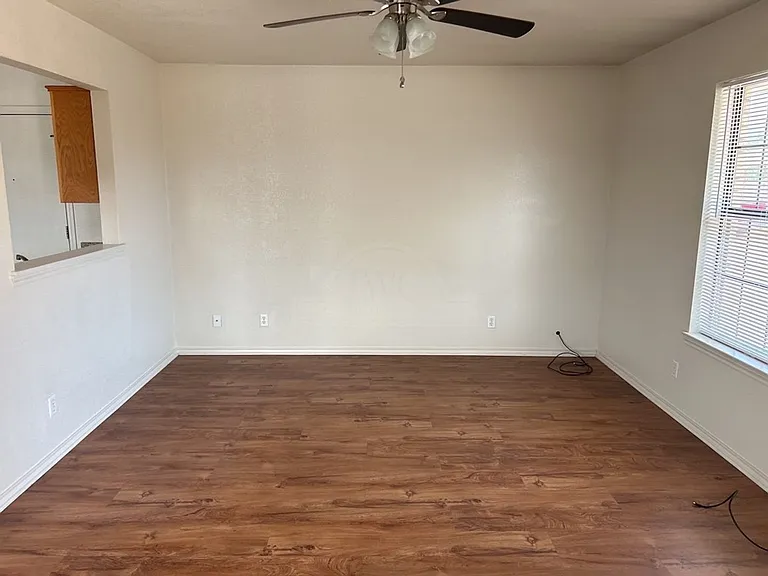913 McDaniel Circle, Killeen — Photo 4