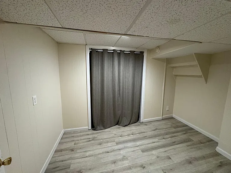 Entrance to room 1