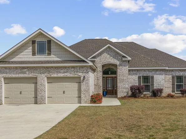 588 Rice Rd, Taylor, AL 36301