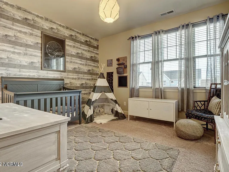 363 Belvedere Dr — Photo 19