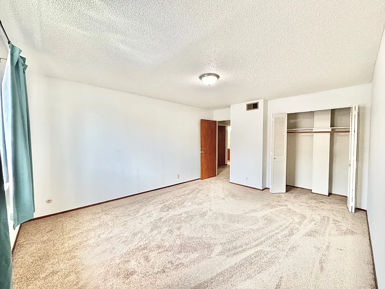 3061 Kansas St #4 — Photo 19