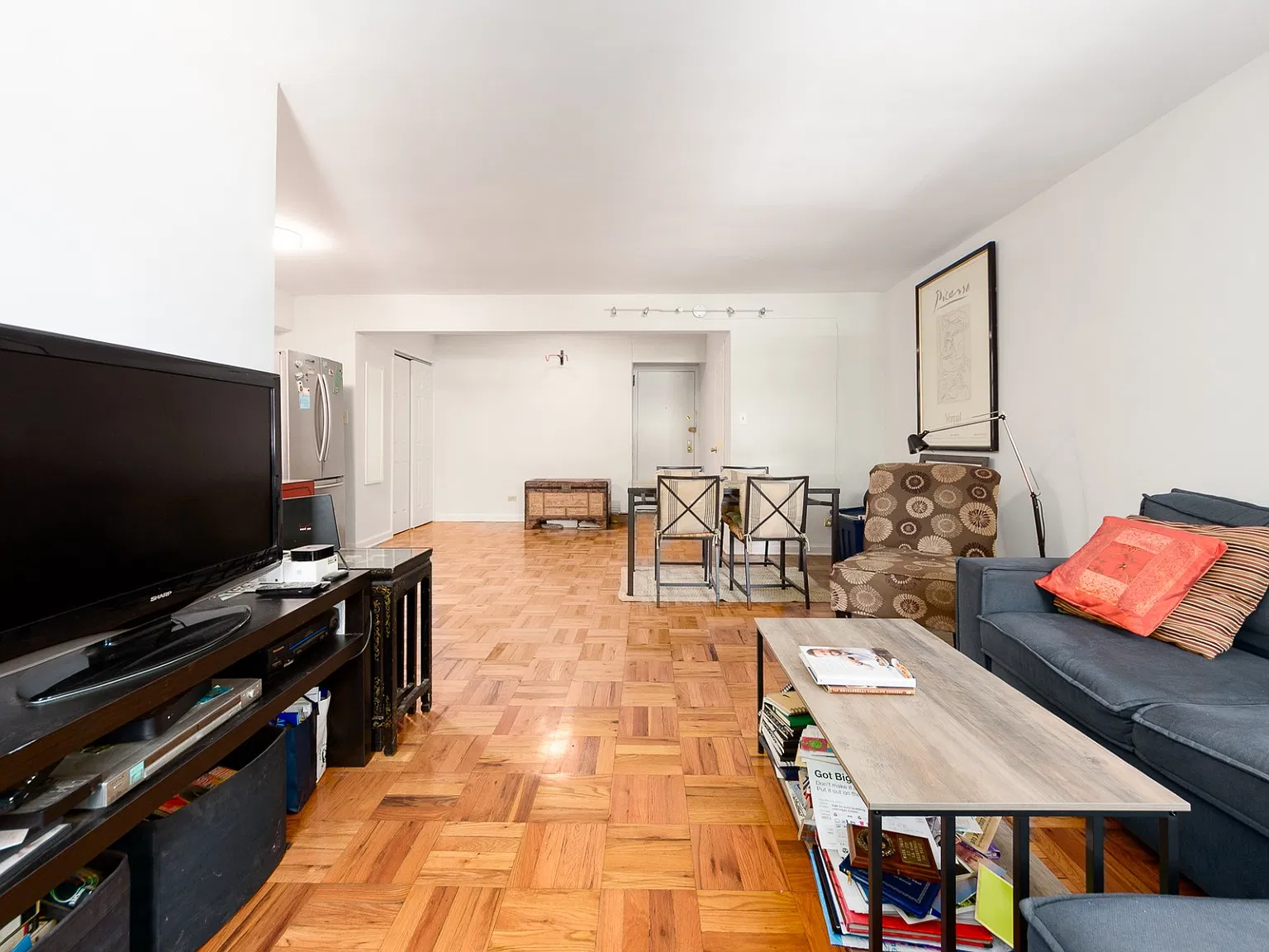 410 Elmwood Avenue — Photo 2