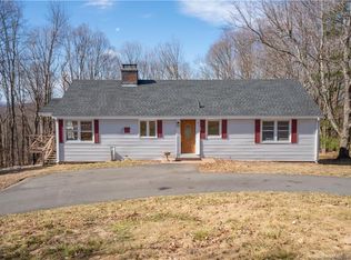 83 Bayberry Rd, Glastonbury, CT 06033