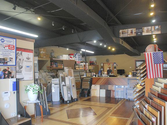 5th image of 10809 Kingston Pike
