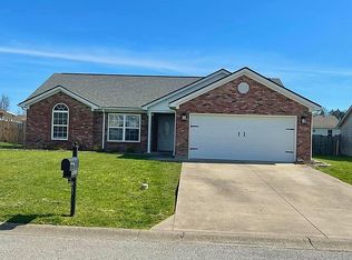 11703 Perry Crossing Pkwy, Sellersburg, IN 47172