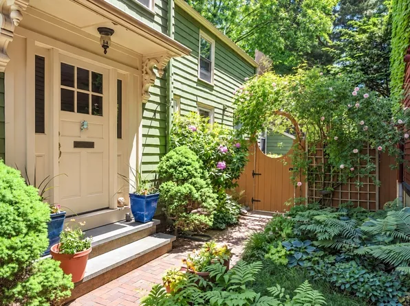 12 Salem St, Cambridge, MA 02139