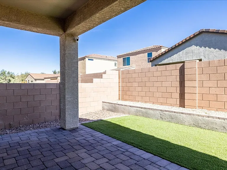 7453 S Via Plaza Del Maya — Photo 25